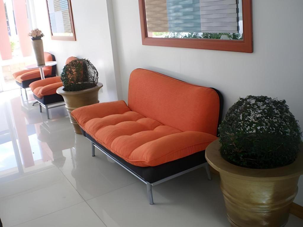 Regal Plaza Hotel Nabua Exterior photo